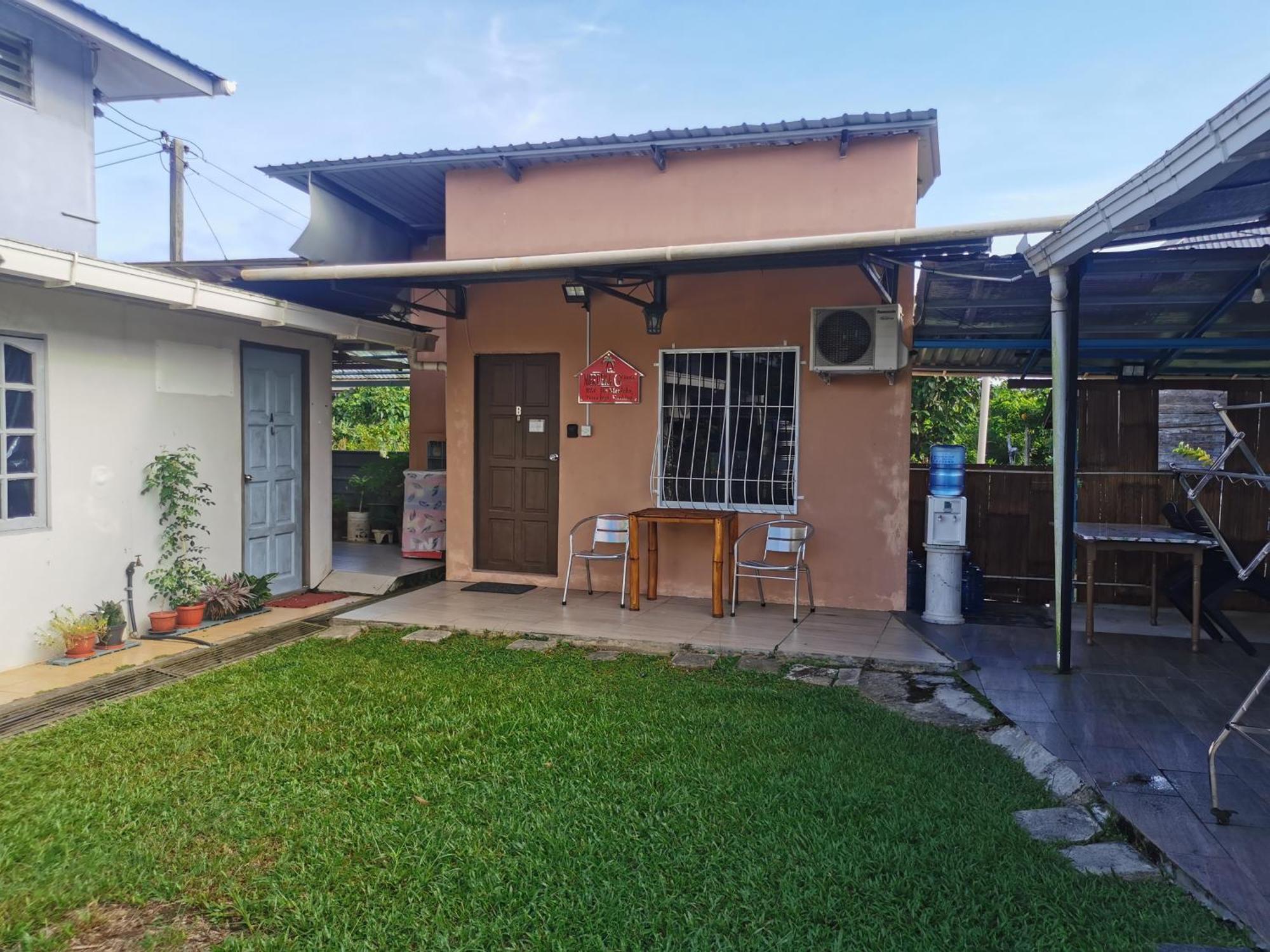 Merdeka Guest House 2 Kuching Eksteriør billede
